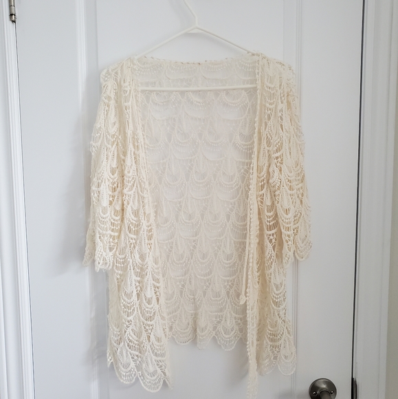 BNWOT Crochet Knit Open Kimono with Tie - Picture 1 of 8